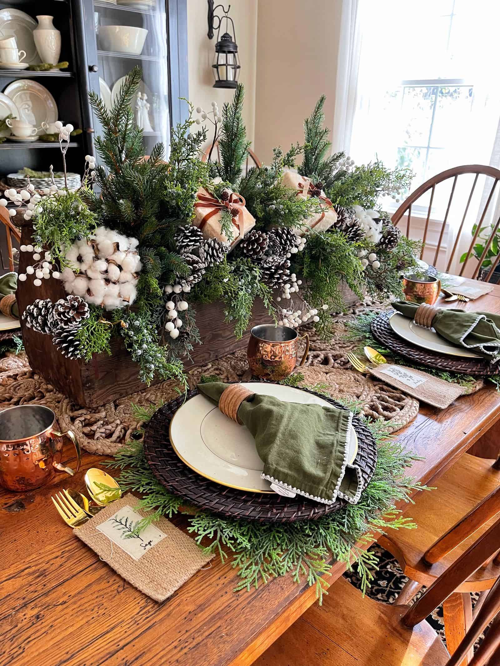 Table settings for outlet christmas dinner