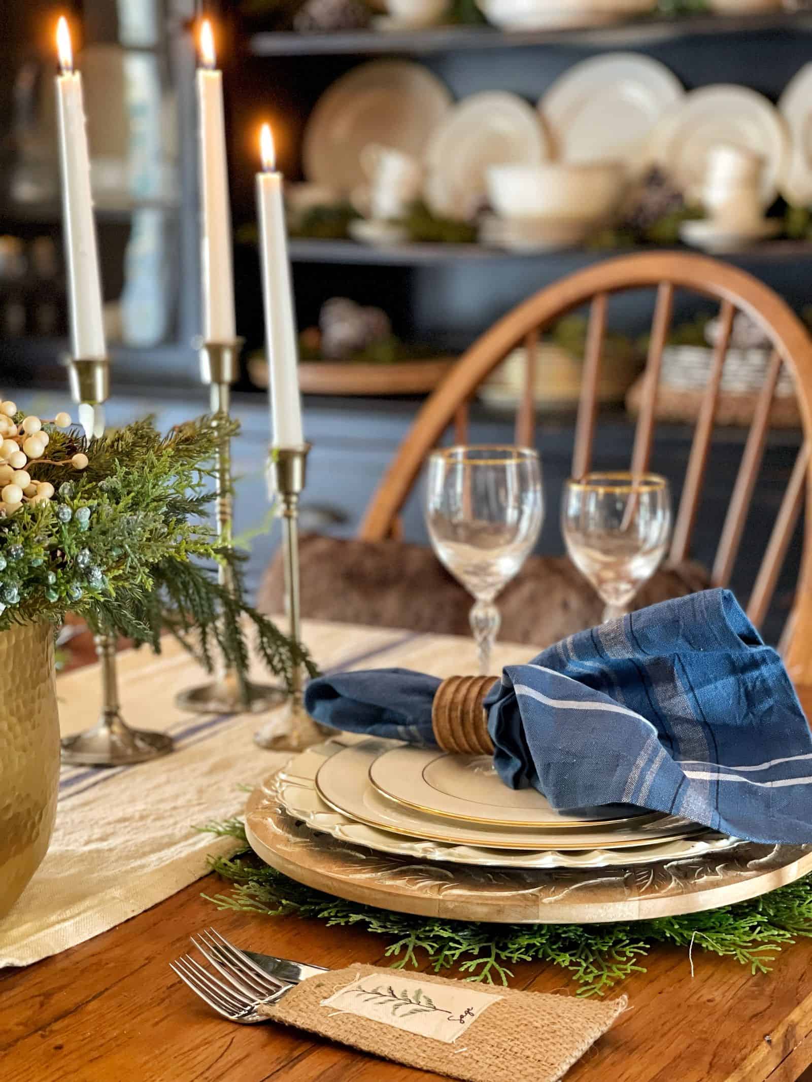 Winter Dining Room Table Decor - MY 100 YEAR OLD HOME