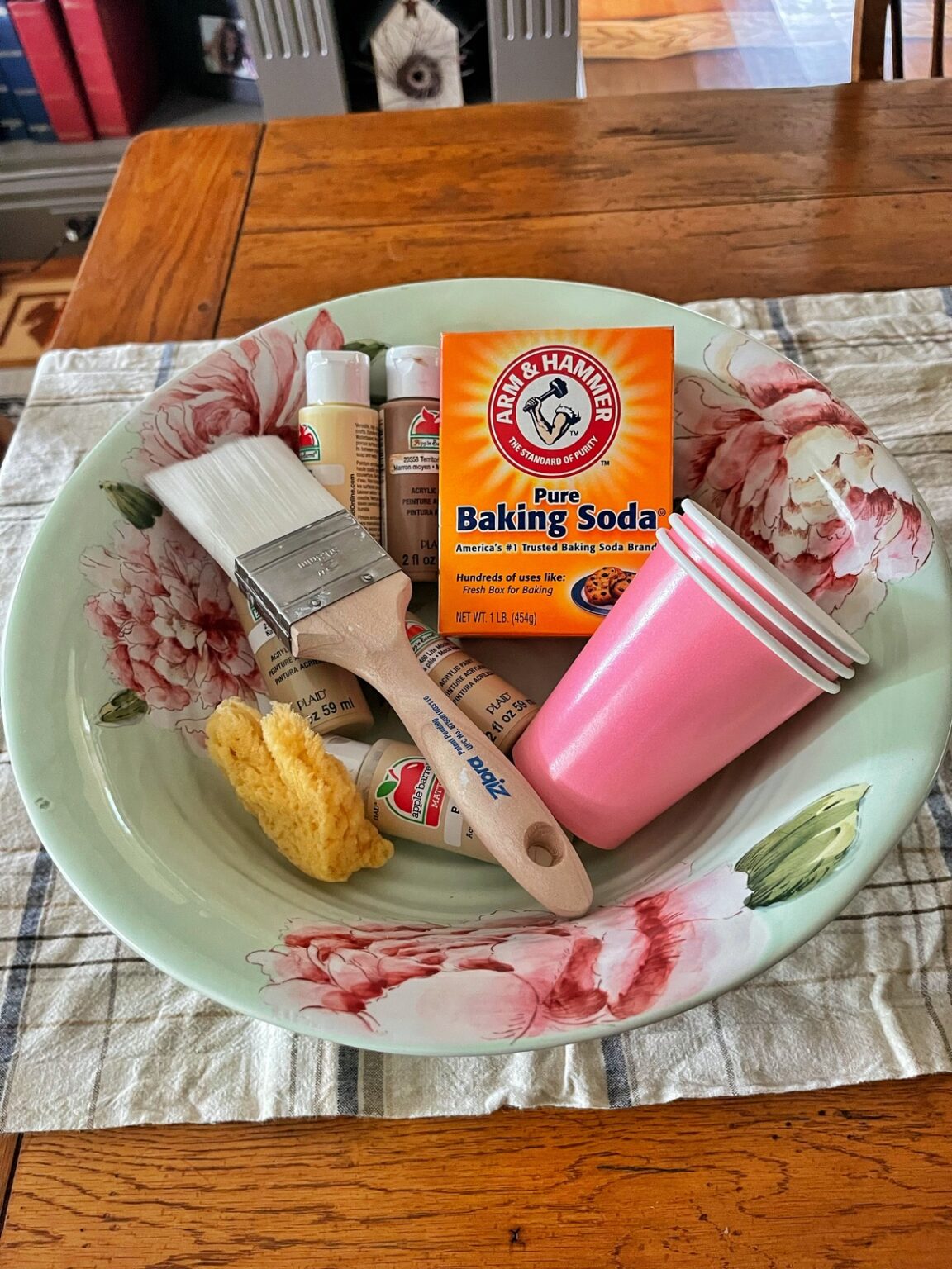 Upcycle Ideas to Make a Ceramic Bowl Look Like Stone Bricks 'n Blooms