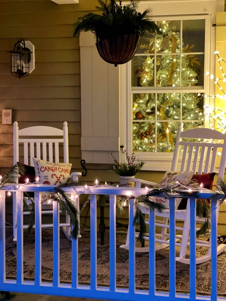 The Ultimate Collection of Cozy Christmas Light Ideas for Your Home ...