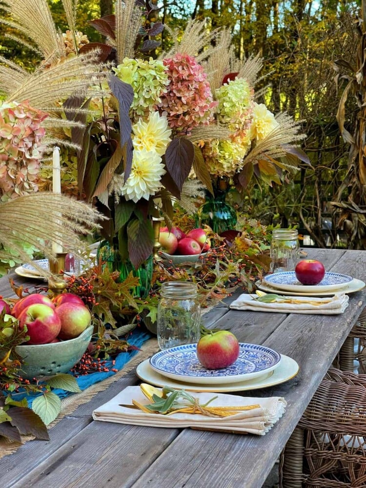 Fall Table Setting Trends You'll Love in 2025 | Bricks ’n Blooms with ...