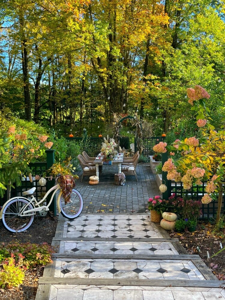 rustic fall table decor ideas in new jersey zone 6a potager garden with cruiser bicycle