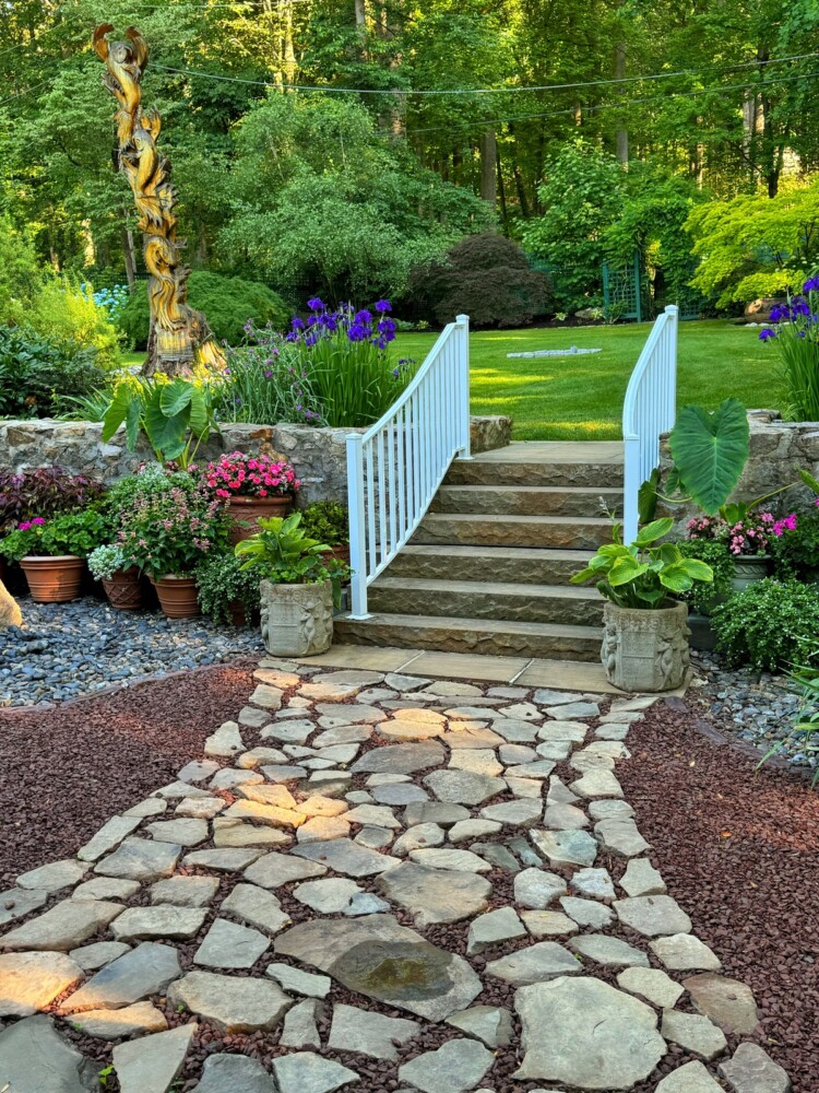 Backyard Zen Garden Ideas: 13 Designs for Relaxation and Meditation ...